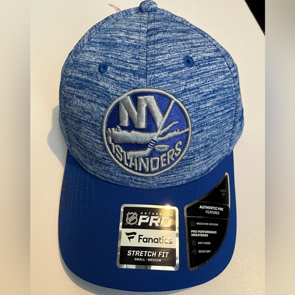 New York Islanders Hat